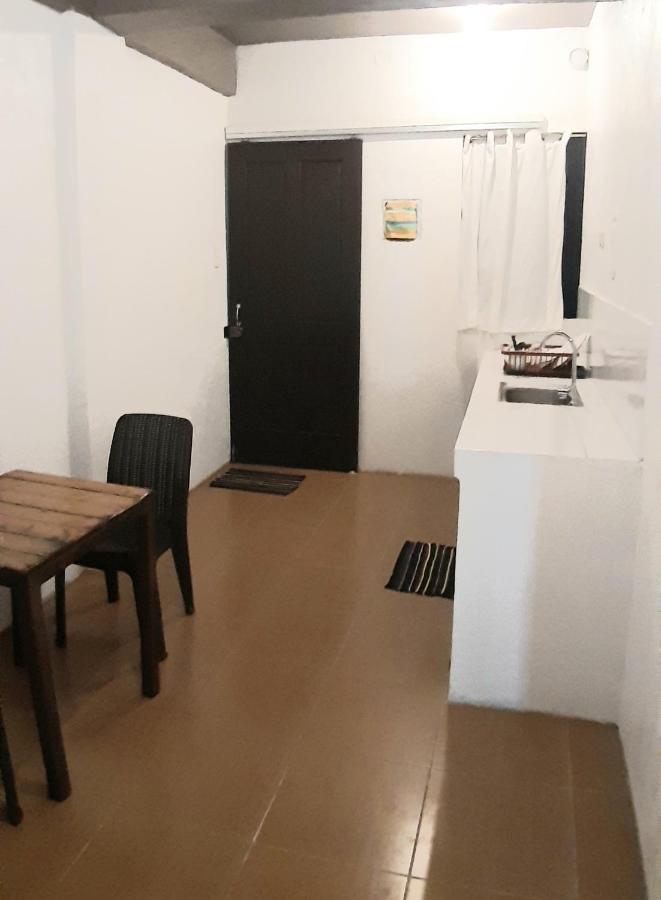 Angel And Marie'S Acroom For 1-2Pax San Juan (La Union) Exterior foto